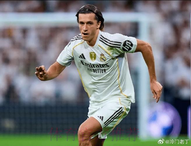 阿斯:皇马冬窗将引进中卫 高层一致否决签下拉莫斯